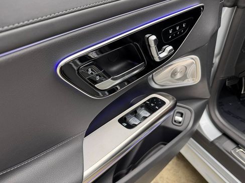 New 2026 Mercedes-Benz CLE 300 4MATIC Cabriolet image 11