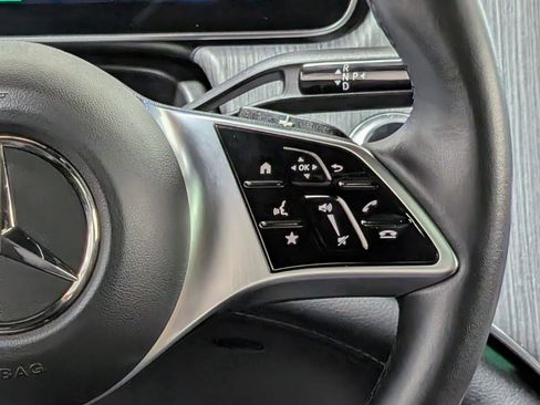 Used 2023 Mercedes-Benz EQE 500 4MATIC Sedan image 34