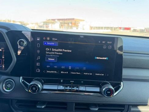 Used 2023 Chevrolet Colorado Trail Boss w/ Advanced Trailering Package image 12