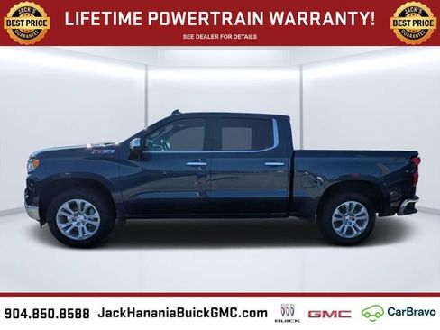Used 2022 Chevrolet Silverado 1500 LTZ w/ LTZ Premium Package AWD/4WD image 6
