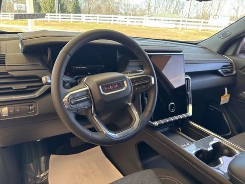 New 2026 GMC Acadia Elevation image 15