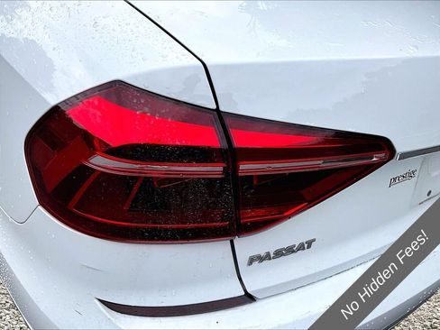 Used 2017 Volkswagen Passat 1.8T R-Line FWD image 26