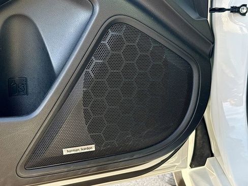 Used 2023 Subaru Legacy Touring XT image 19