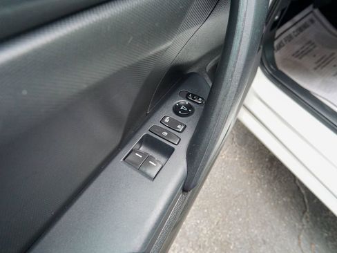Used 2019 Honda Civic LX image 12