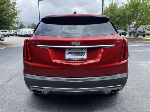Used 2021 Cadillac XT5 Premium Luxury FWD image 8