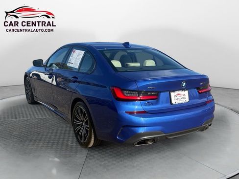 Used 2020 BMW M340i xDrive w/ Premium Package image 3