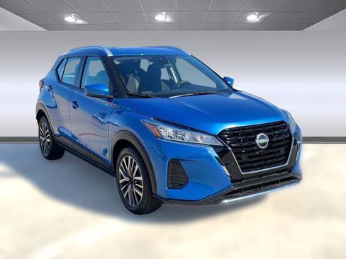 Used 2024 Nissan Kicks SV image 7