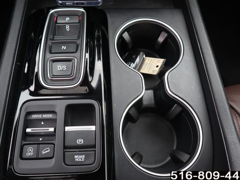 Used 2023 Honda Pilot Elite image 26