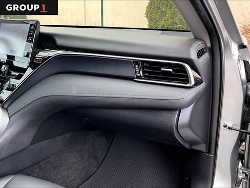 Certified 2022 Toyota Camry SE image 18