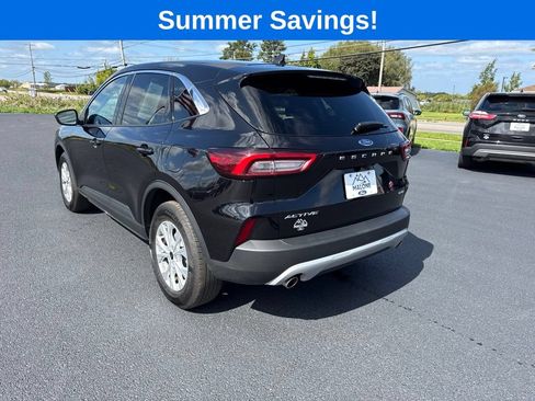 Certified 2023 Ford Escape Active AWD/4WD image 6