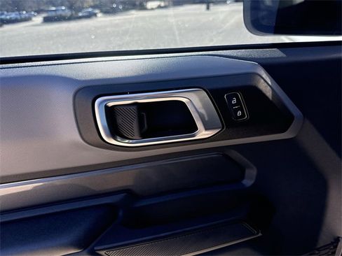 Used 2024 Ford Bronco Big Bend image 13