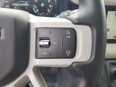 Used 2023 Land Rover Defender 110 S AWD/4WD image 19