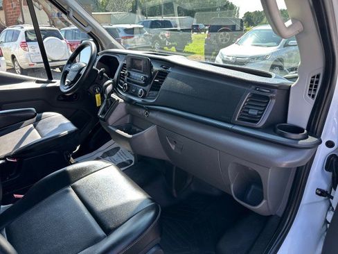 Used 2021 Ford Transit 250 Medium Roof RWD image 33