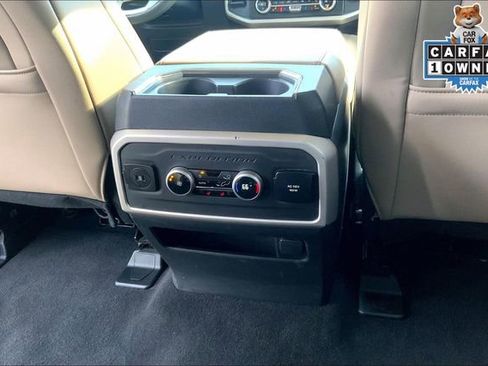 Used 2024 Ford Expedition Limited image 34
