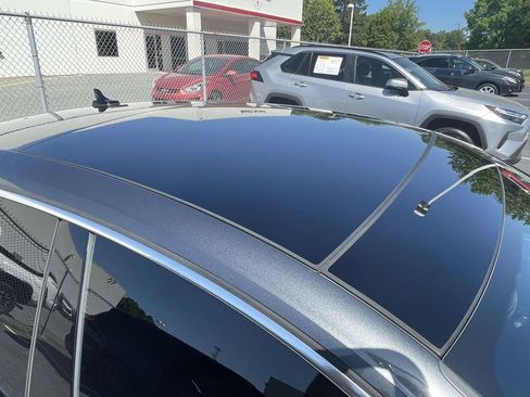 Used 2022 Audi S5 Premium image 24