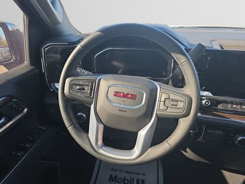 Used 2026 GMC Sierra 1500 SLE image 13