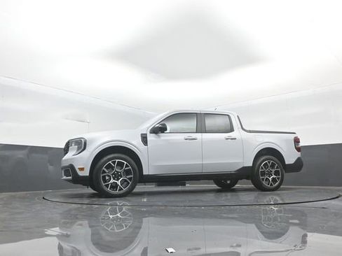 New 2025 Ford Maverick Lariat w/ 4K Tow Package image 31