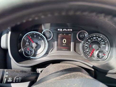 Used 2020 RAM 1500 Big Horn AWD/4WD image 10
