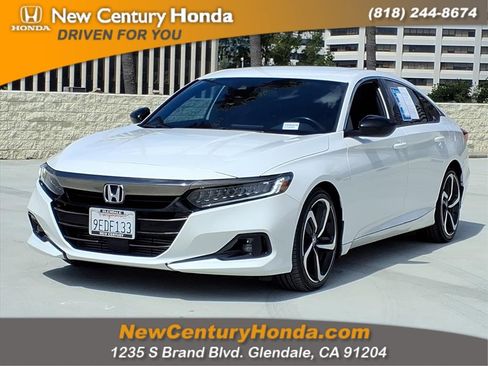 Used 2022 Honda Accord Sport image 1