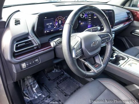 Used 2025 Chevrolet Traverse Z71 w/ Driver Confidence Package image 10