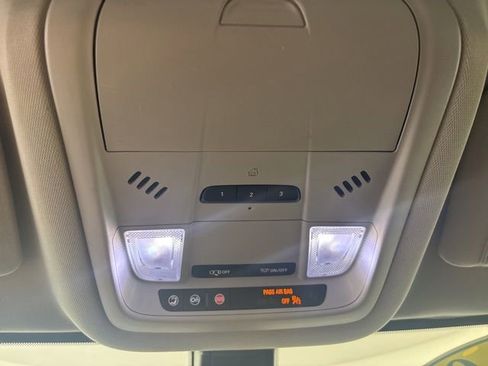 Used 2020 GMC Acadia AT4 AWD/4WD image 14