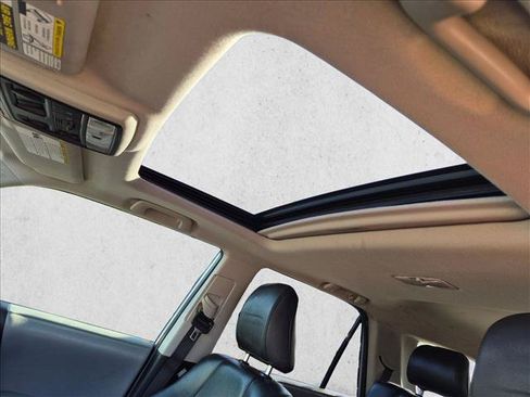 Used 2012 Toyota 4Runner SR5 w/ Convenience Pkg RWD image 13