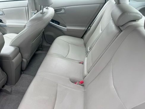 Used 2011 Toyota Prius Four image 5