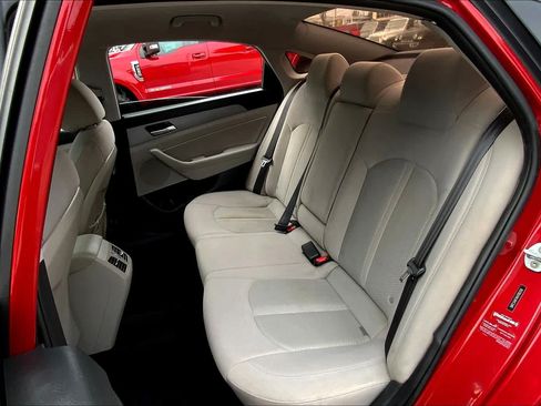 Used 2019 Hyundai Sonata SEL FWD image 17