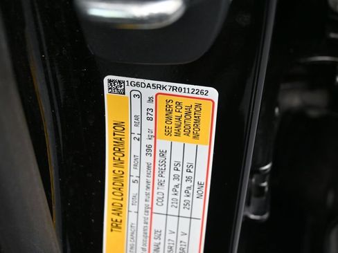 Used 2024 Cadillac CT4 Luxury RWD image 9