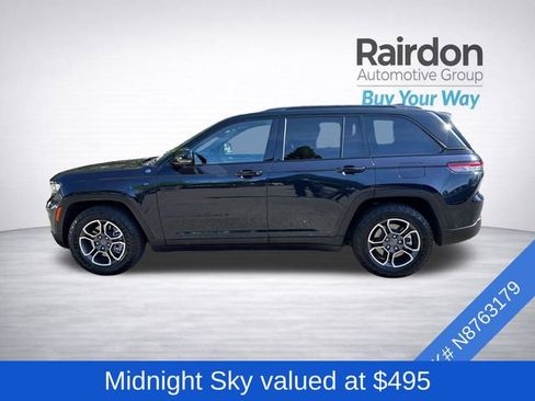 Used 2022 Jeep Grand Cherokee Trailhawk w/ Advanced Protech Group II AWD/4WD image 4