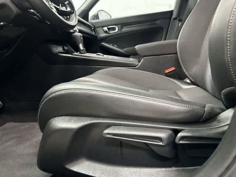 Used 2025 Honda Civic Sport image 26