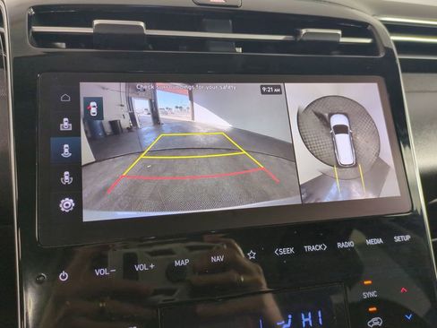 Certified 2024 Hyundai Tucson Limited image 26