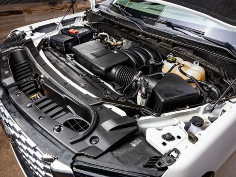 Used 2023 GMC Yukon Denali w/ Denali Reserve Package image 40