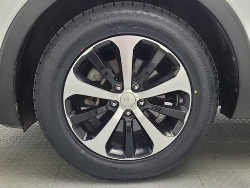 Used 2016 Kia Sorento EX w/ EX Premium Package AWD/4WD image 31