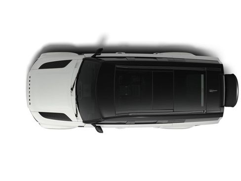 New 2026 Land Rover Defender 130 X-Dynamic SE image 4