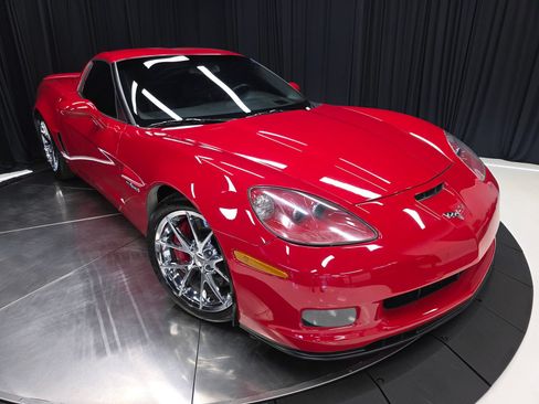 Used 2009 Chevrolet Corvette Z06 w/ Preferred Equipment Group RWD image 47