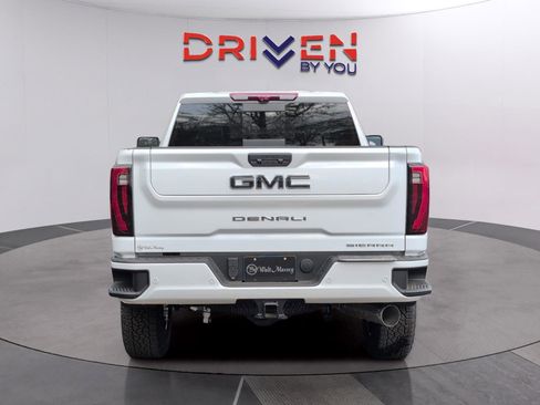 New 2026 GMC Sierra 2500 Denali Ultimate image 3