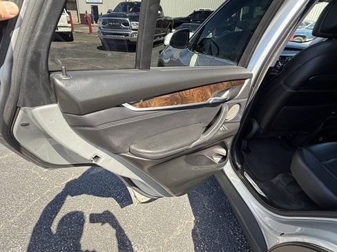 Used 2014 BMW X5 xDrive35d AWD/4WD image 17