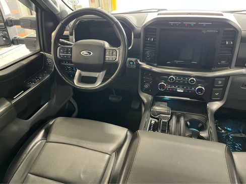 Certified 2021 Ford F150 Lariat w/ Equipment Group 502A High image 13