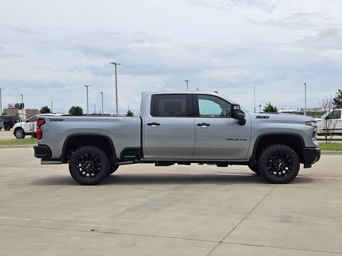 New 2026 Chevrolet Silverado 2500 LTZ w/ Trail Boss Package AWD/4WD image 6