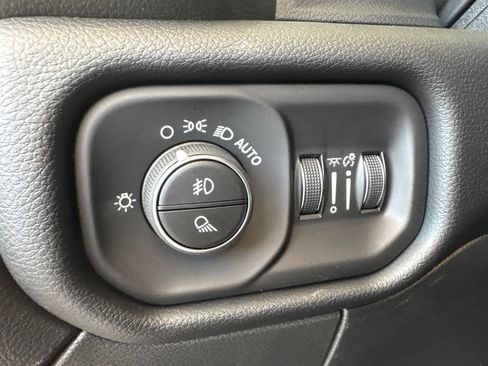 New 2026 RAM 2500 Laramie w/ Night Edition AWD/4WD image 13