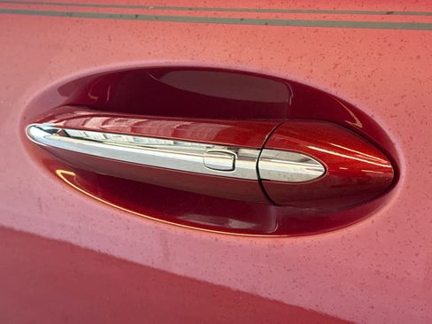 Used 2023 Buick Encore GX Essence w/ Experience Buick Package image 12