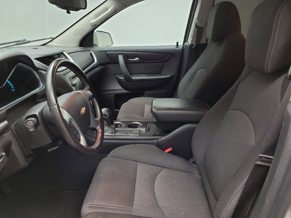 Used 2017 Chevrolet Traverse LT w/ Style and Technology Package AWD/4WD image 17