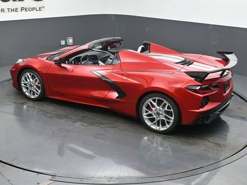 New 2027 Chevrolet Corvette Stingray Convertible w/ Stealth Interior Trim Package RWD image 22