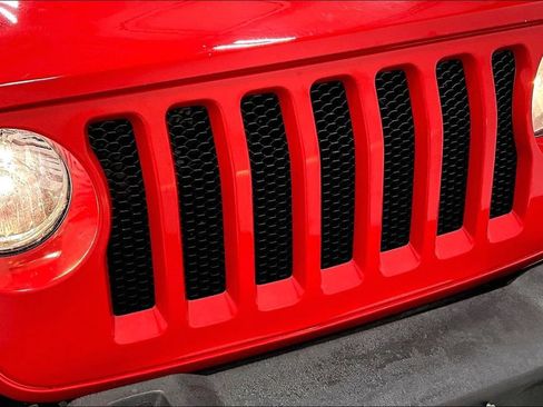Used 2021 Jeep Wrangler Unlimited Sport AWD/4WD image 34