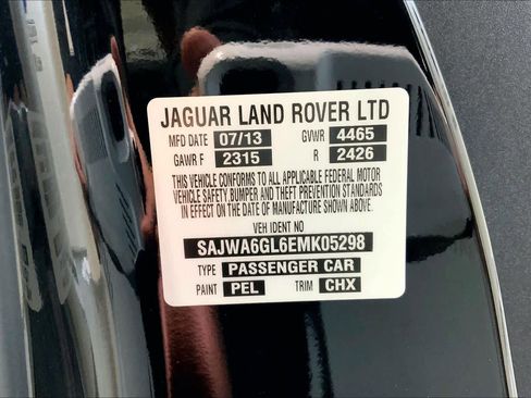 Used 2014 Jaguar F-TYPE S image 36