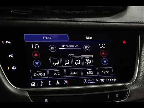 Used 2024 Cadillac XT5 Premium Luxury w/ Technology Package AWD/4WD image 13