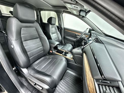 Used 2022 Honda CR-V Touring image 29