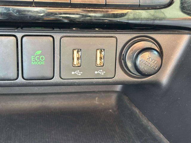 Used 2024 Mitsubishi Eclipse Cross SEL AWD/4WD image 18