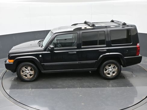 Used 2006 Jeep Commander Base image 36